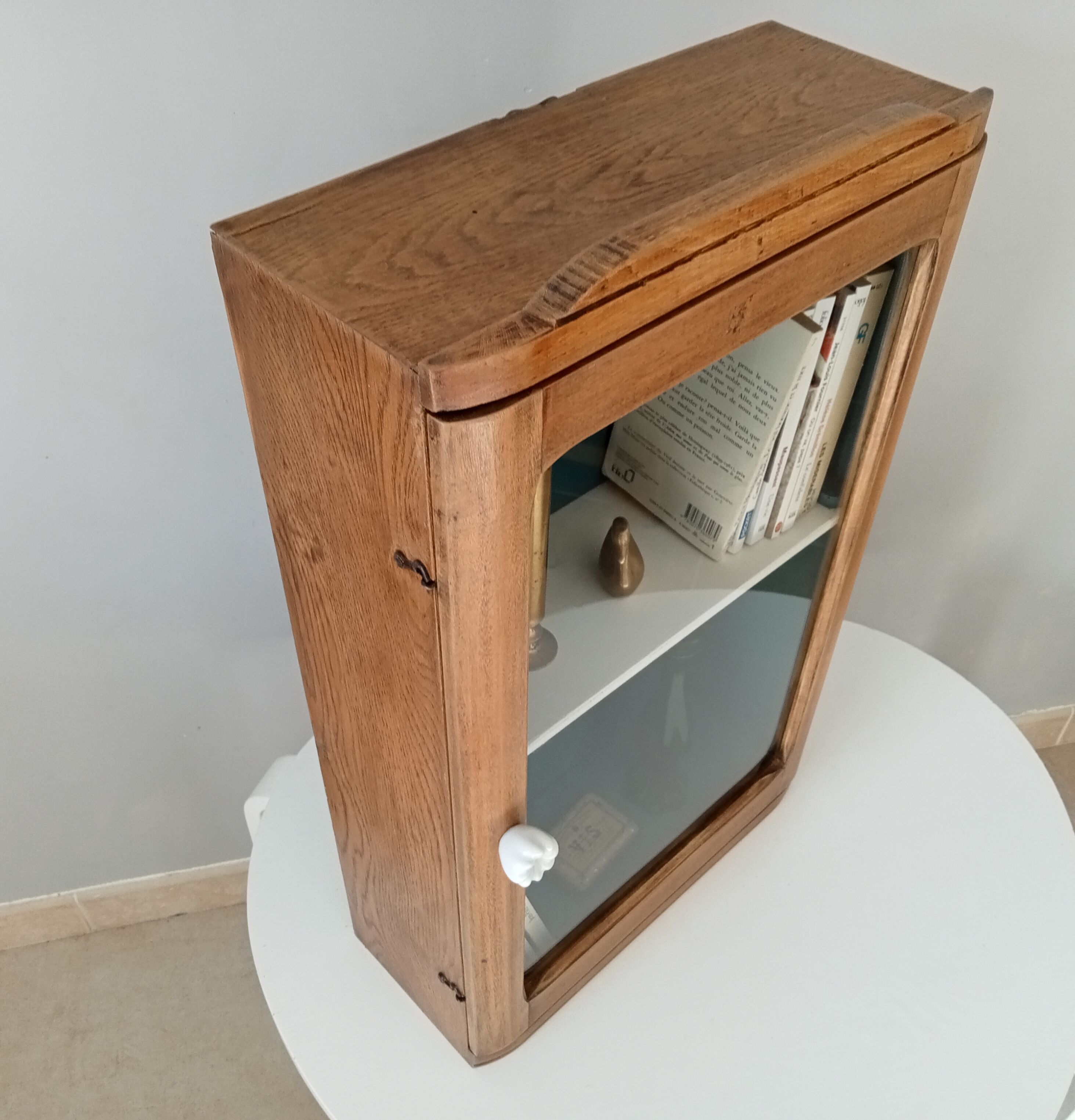 Vintage medicine cabinet in walnut 40/50s