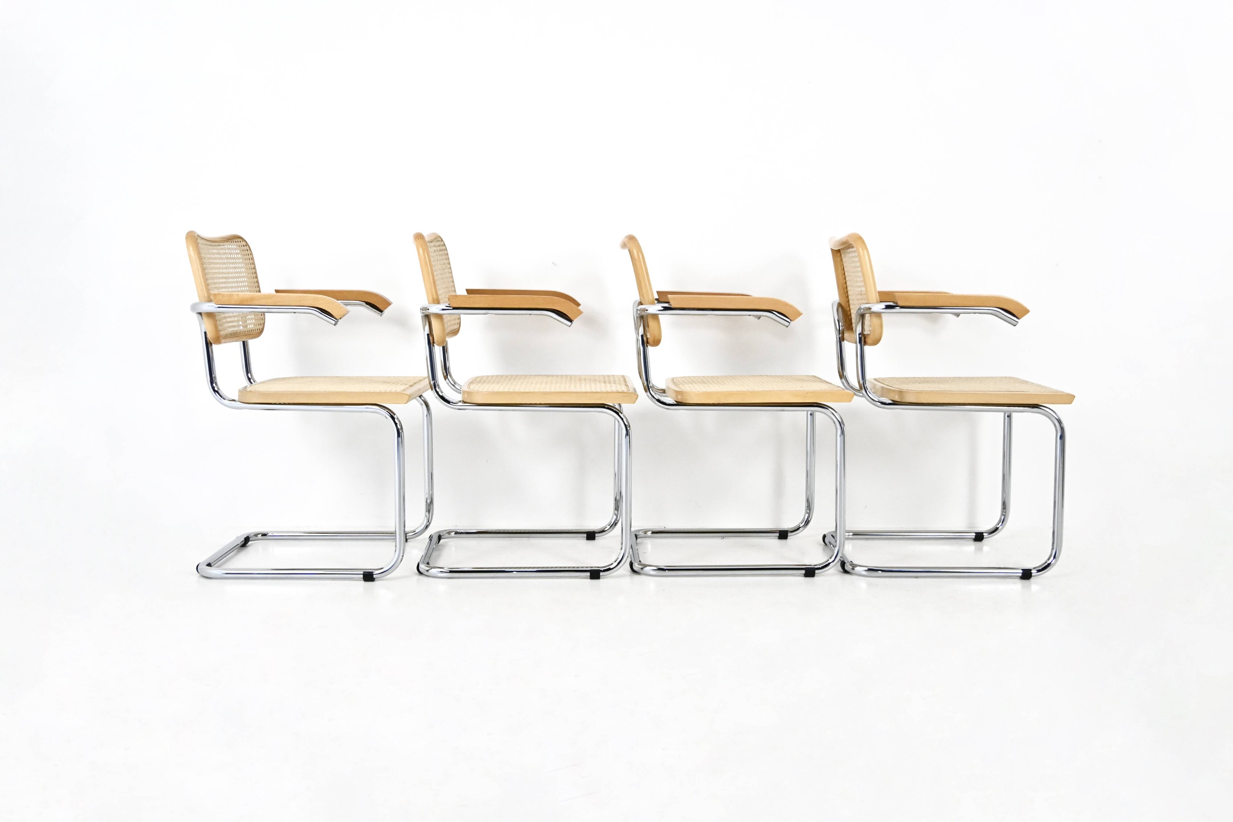 Ensemble de 4 Chaises Style B32 par Marcel Breuer