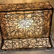 Lampe de sol/table en osier vintage