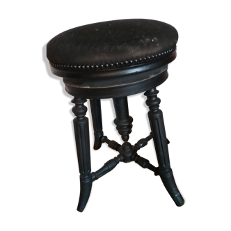 Piano stool