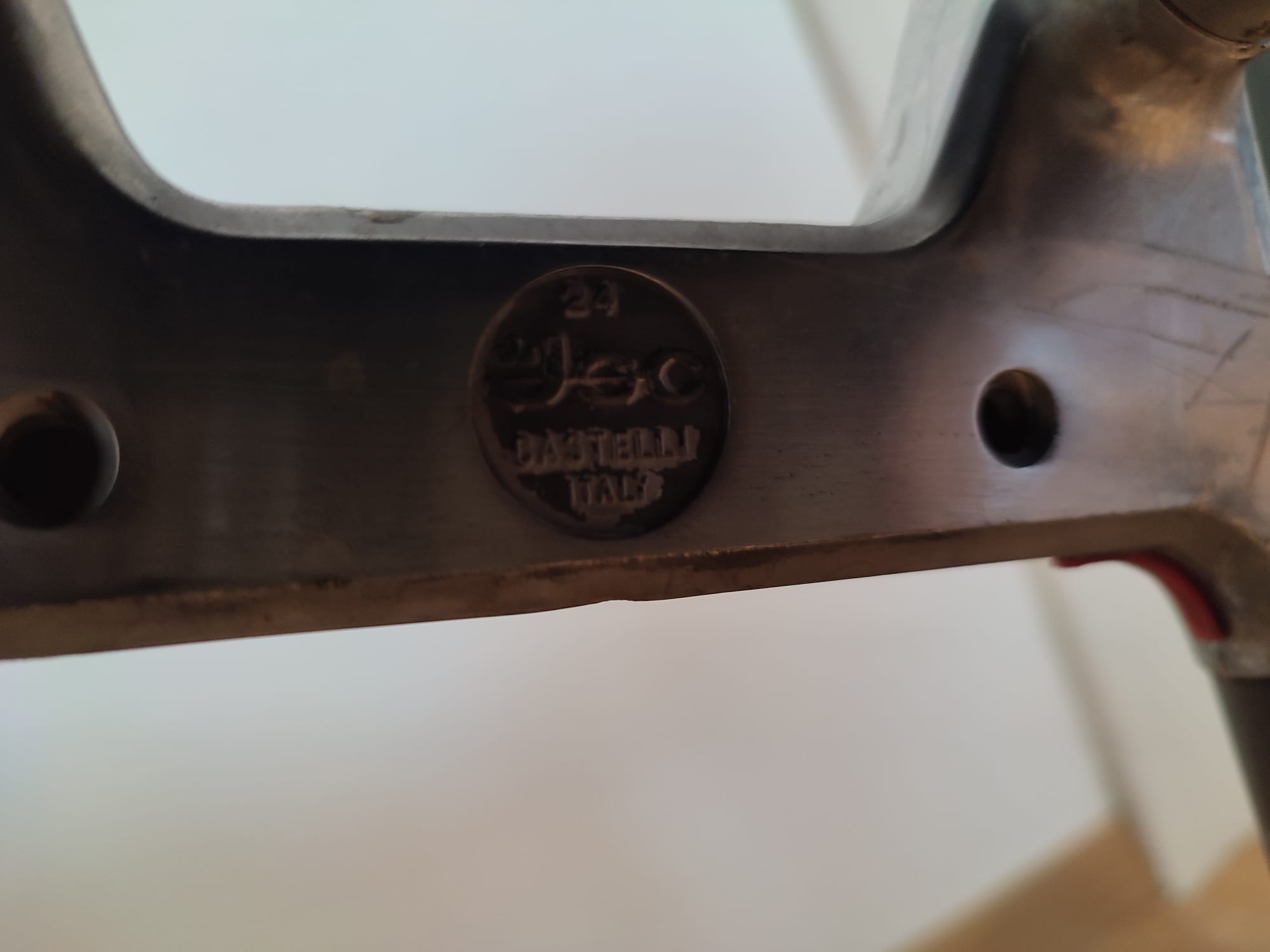 Chair dsc106 by Giancarlo castelli