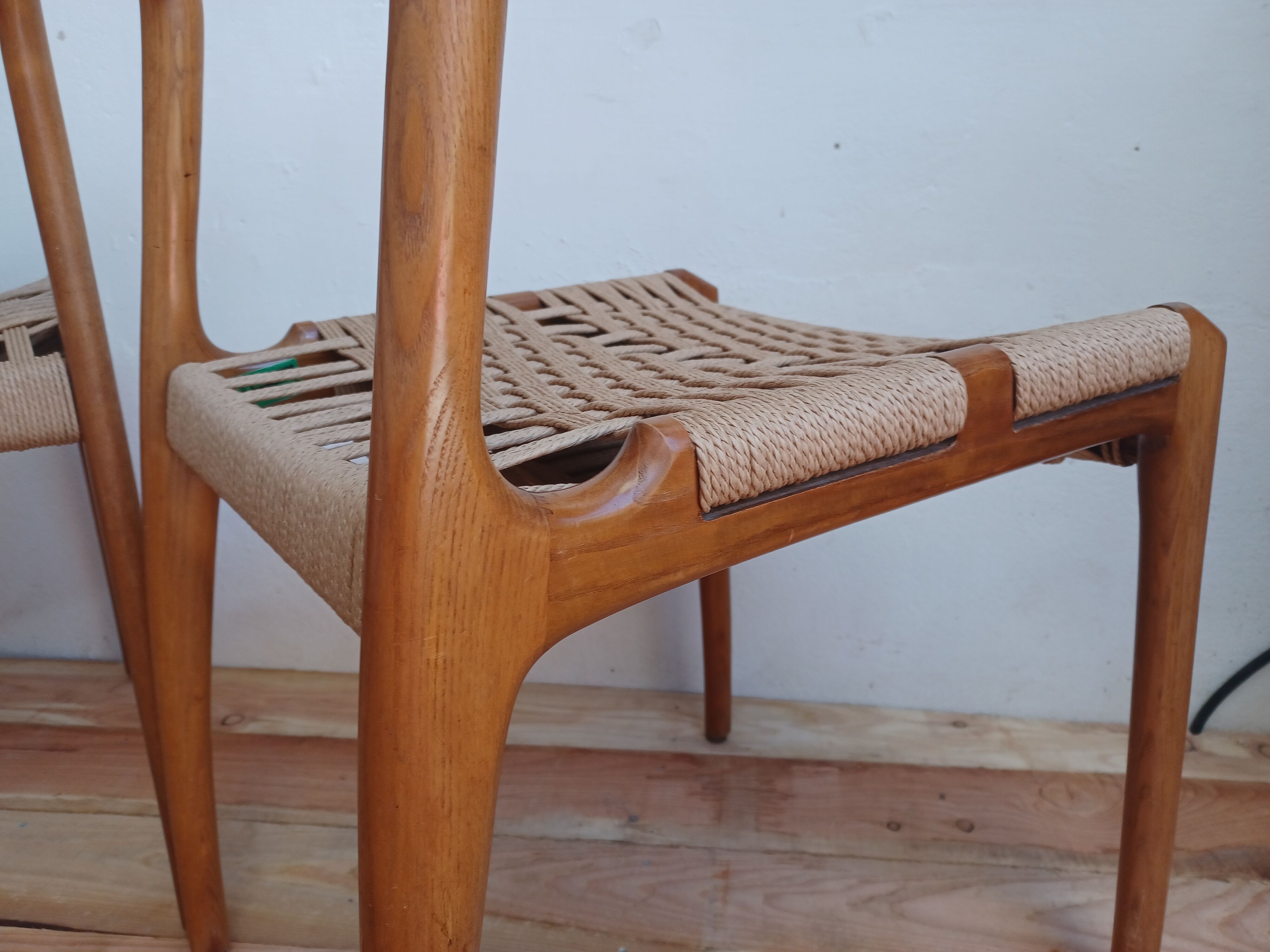Pair of chairs, Consorzio Sedie Friuli, 1960