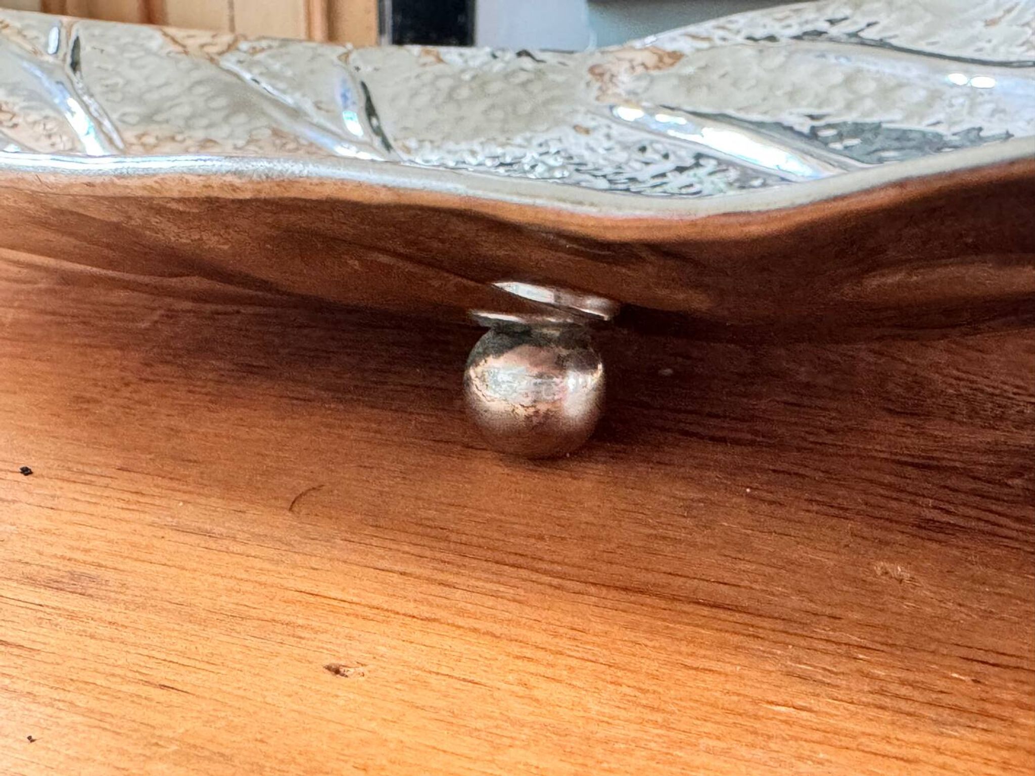 Grand plateau, centre de table en forme de feuille