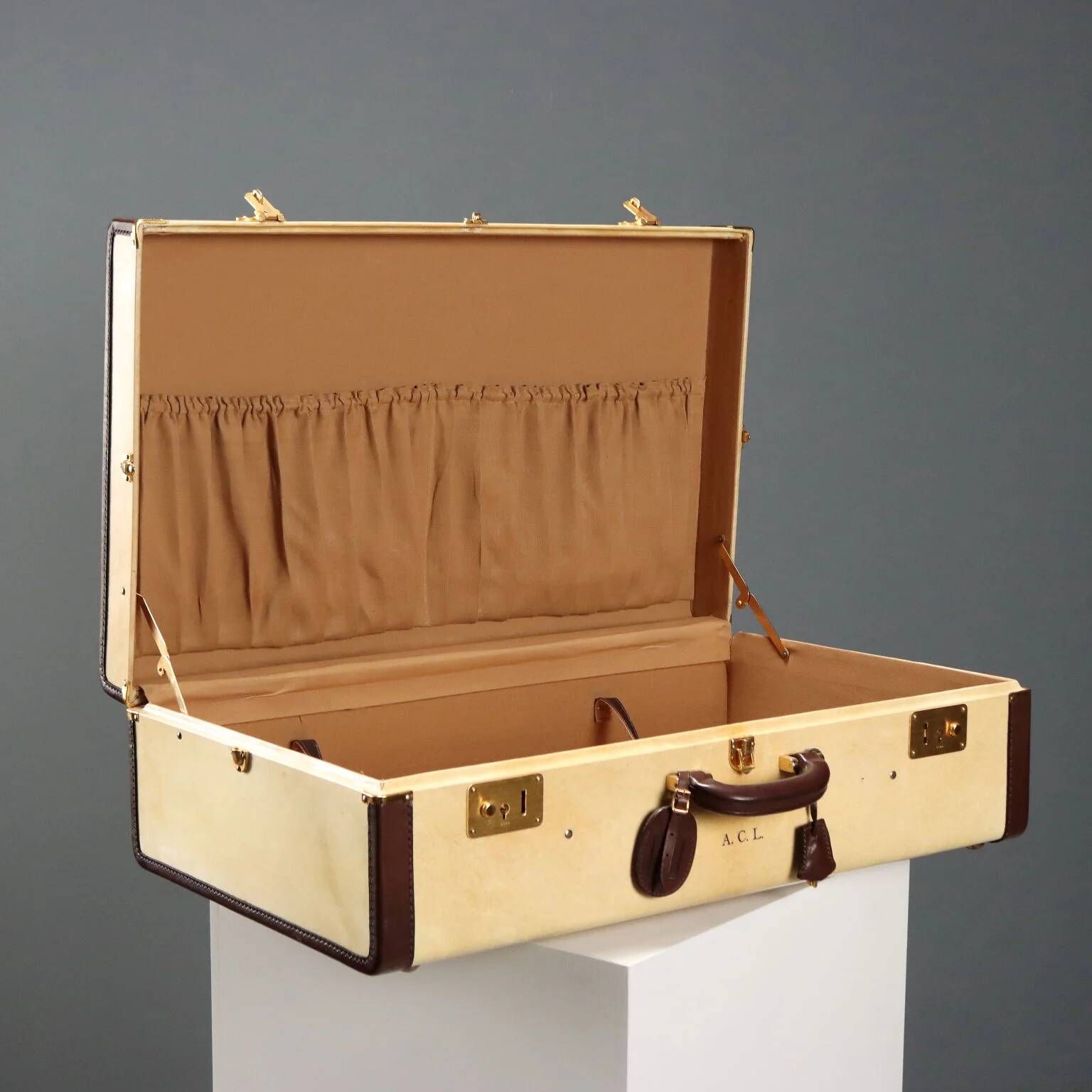 Vintage suitcase in parchment, cotton and leather, Italy, 1960s