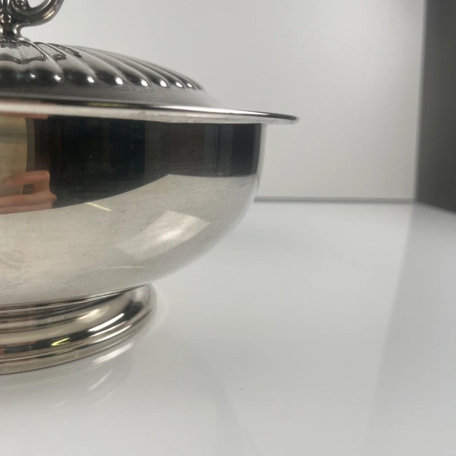 Vegetable dish / Italian soup tureen in silver-plated metal, PM Italy, circa 1960-1980.