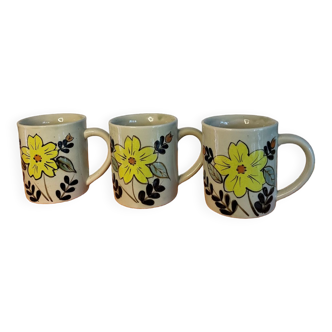 Vintage mugs