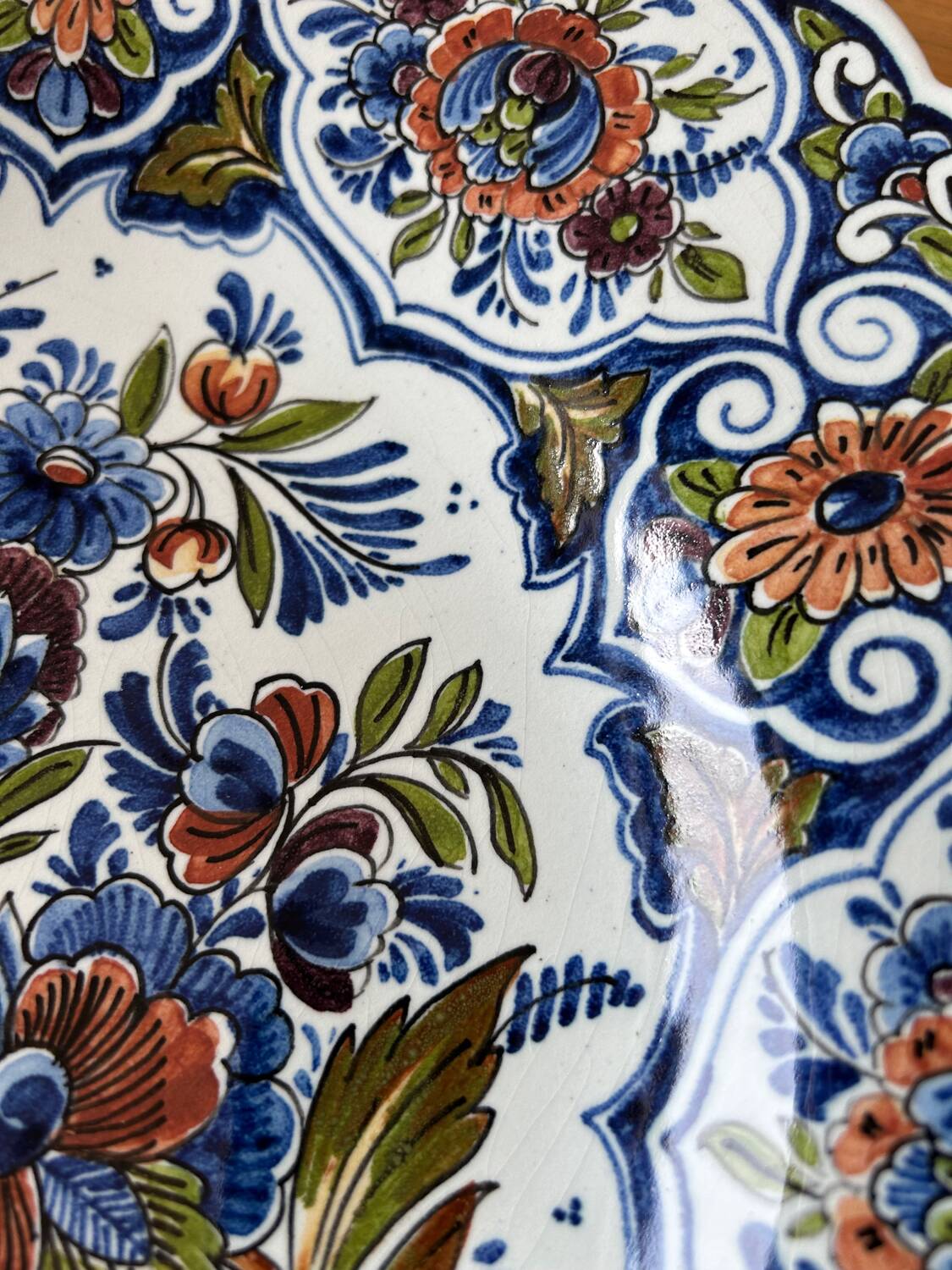 Delft decorative plate