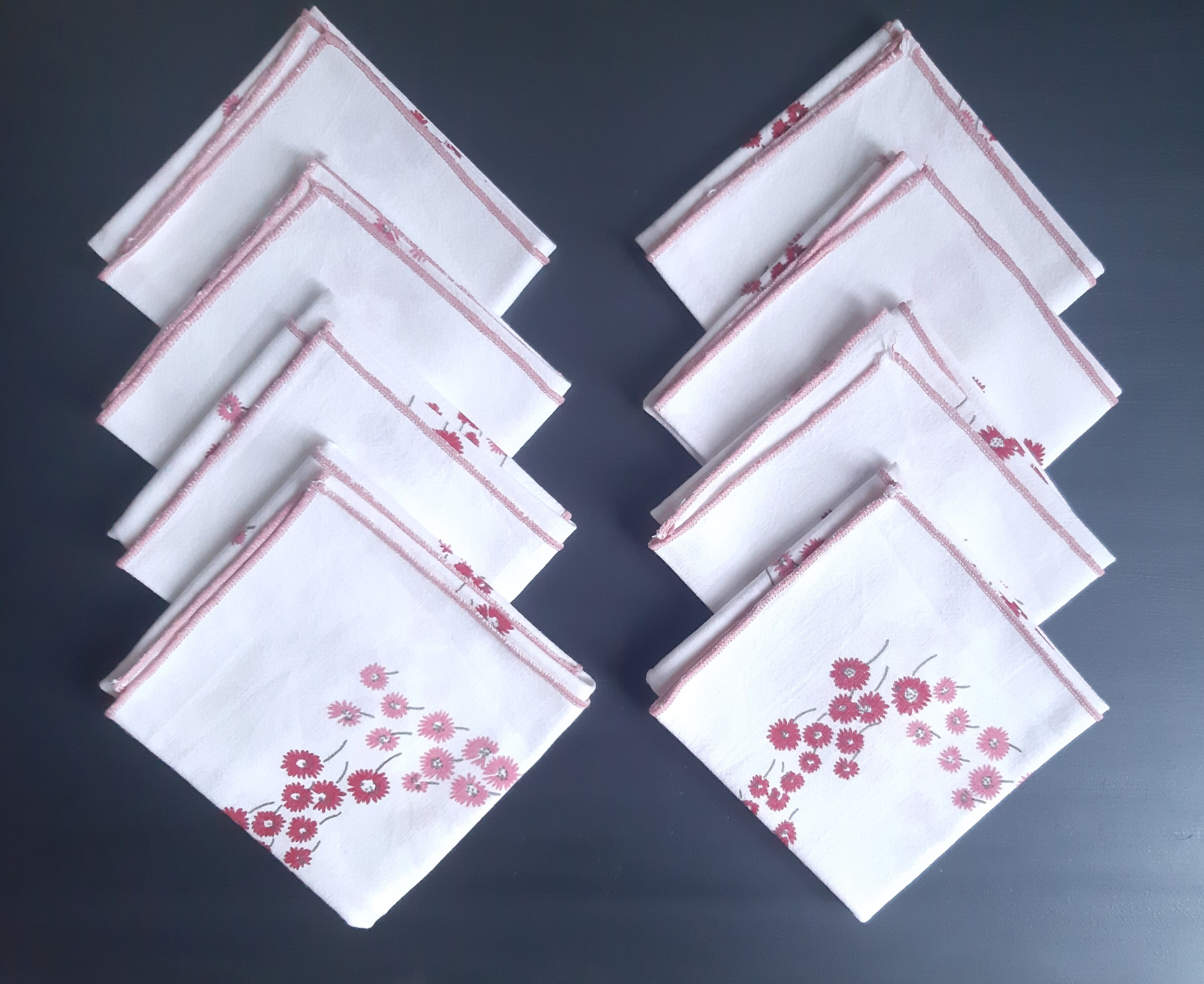 Towels/ 8 towels