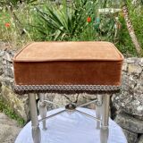 Charming stool in brown velvet and chrome metal