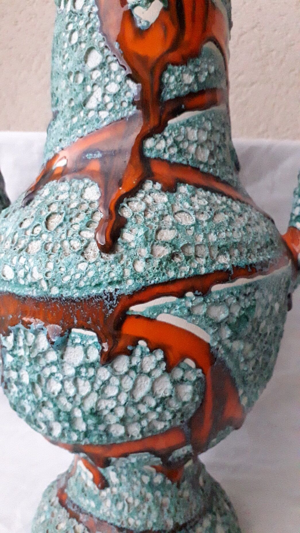Vase Vallauris fat lava