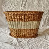 Vintage wicker and scoubidou basket