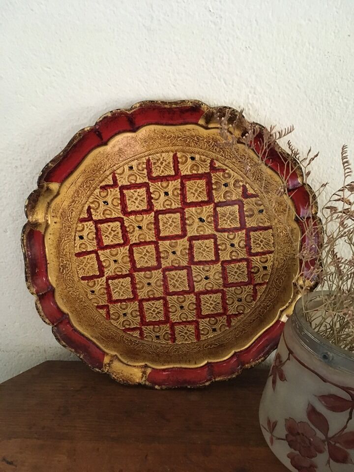 Florentine-style wooden round tray