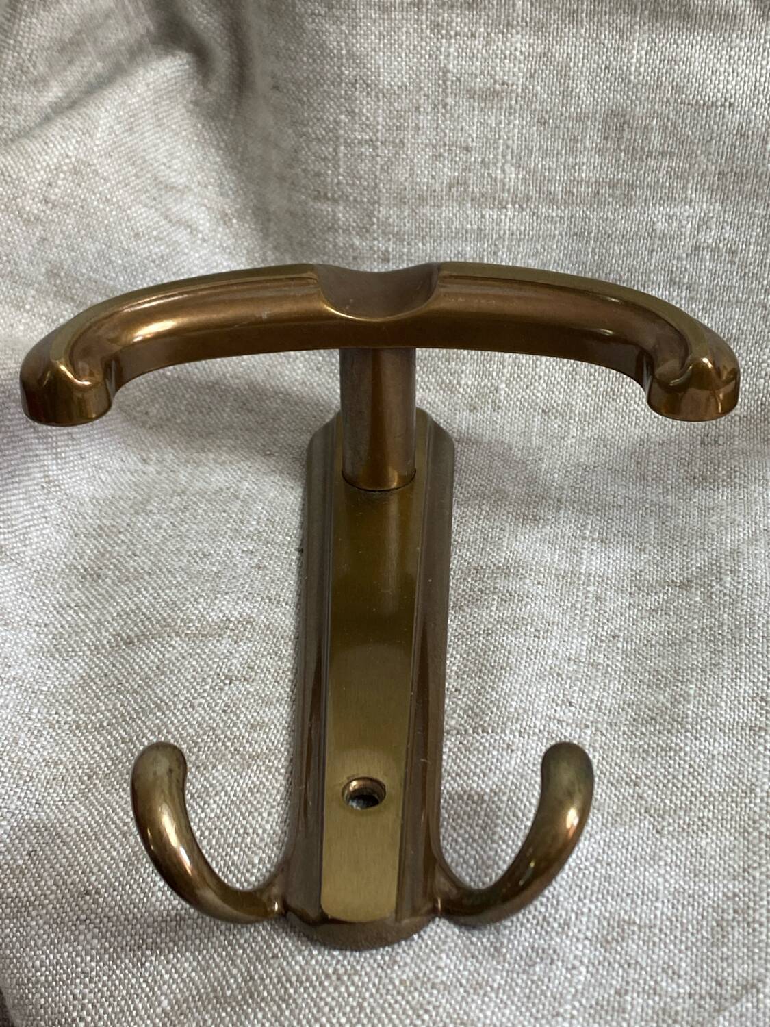 Patères en métal à trois crochets