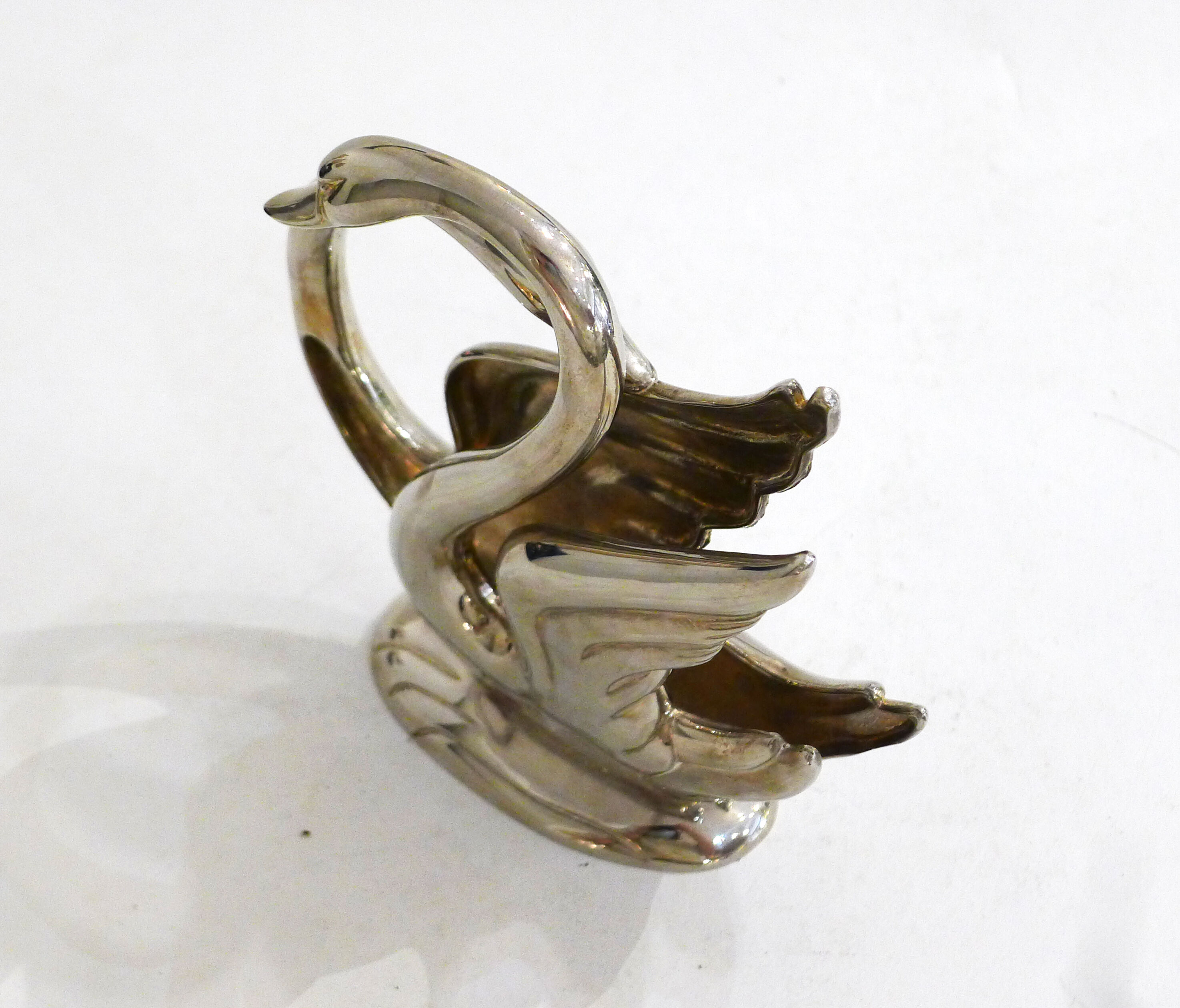 Silver swan towel racks