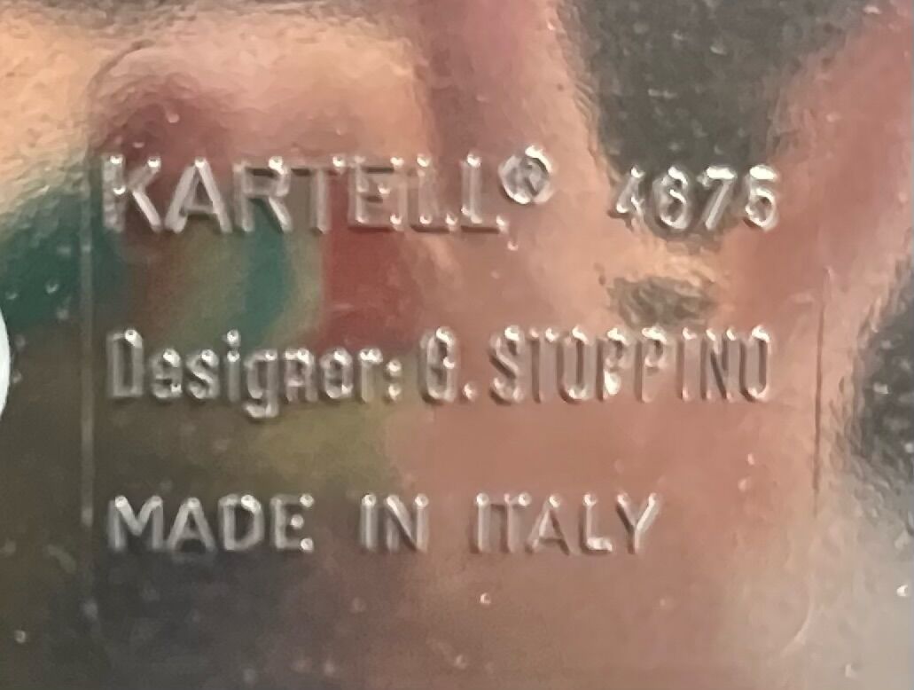 Magazine holder by Giotto Stoppino for Kartell 1970