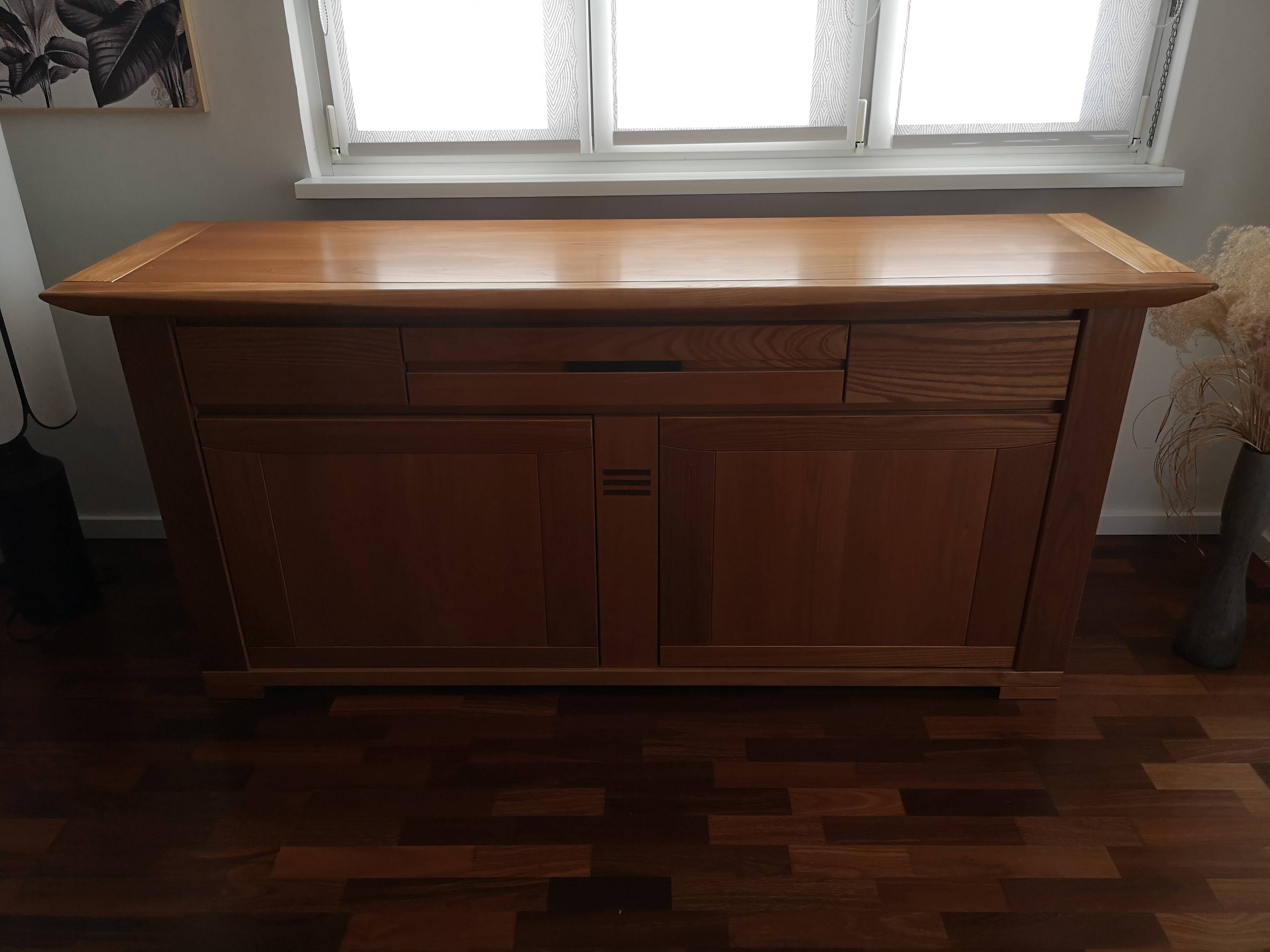 Massive oak buffet