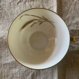 Lot d’un service à thé café en porcelaine avec tasses.