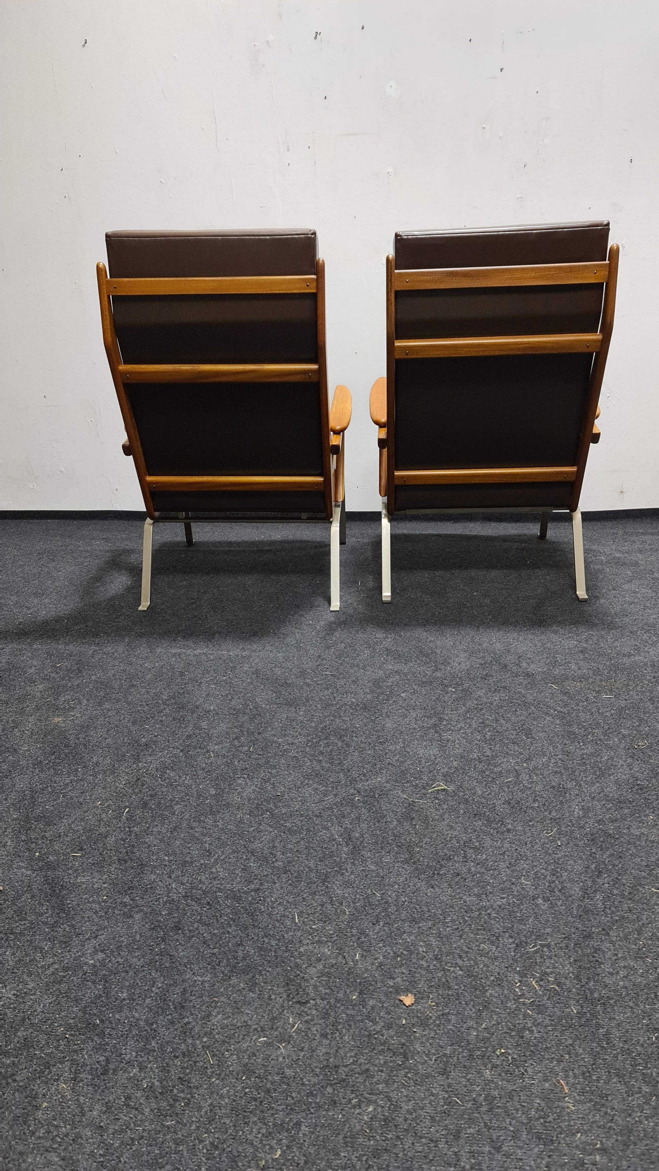 Pair of armchairs
