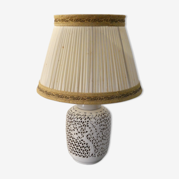 Lampe en porcelaine blanche de chine