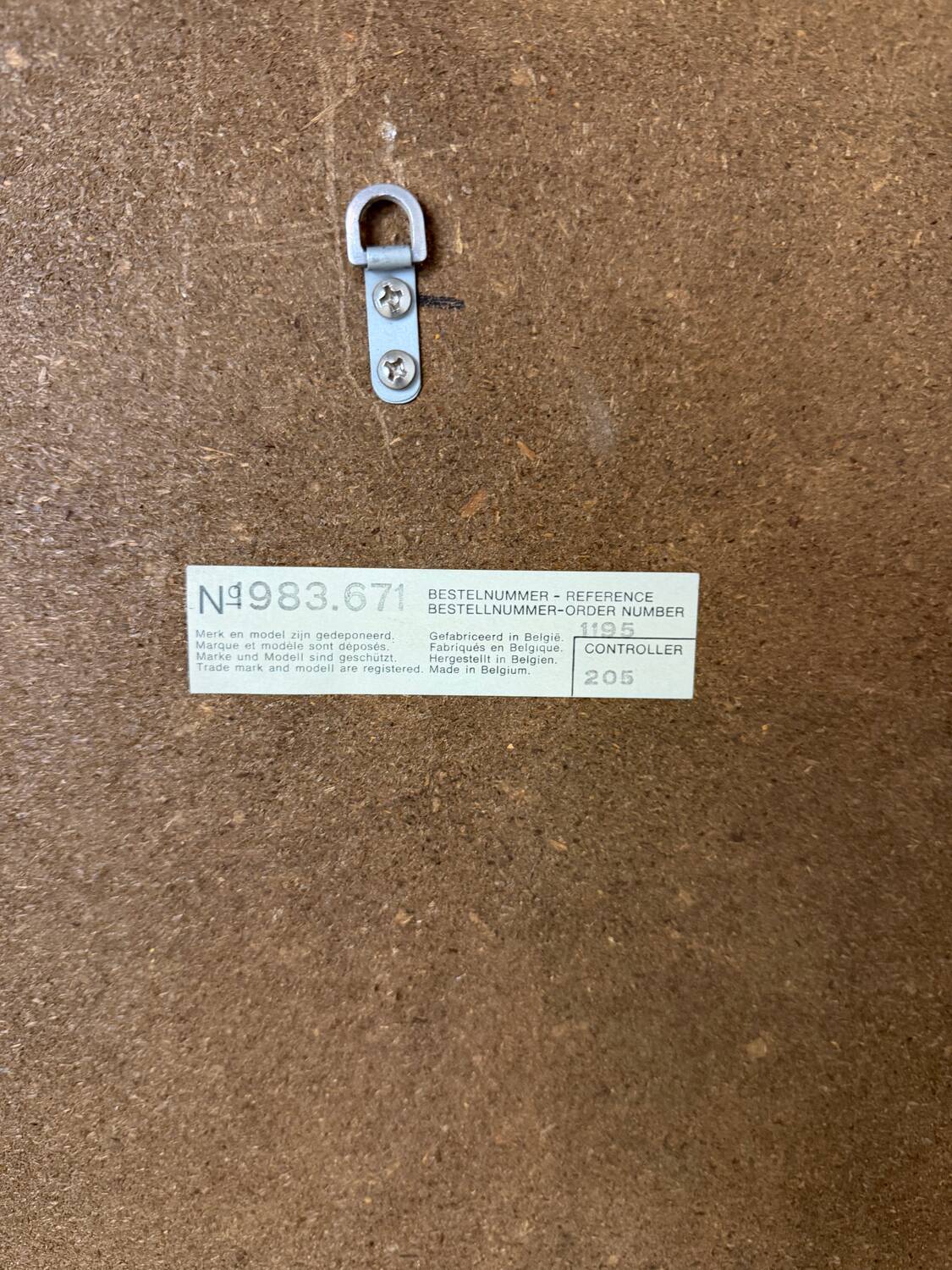 Miroir à parecloses laqué noir – Deknudt – Belgique, vers 1980