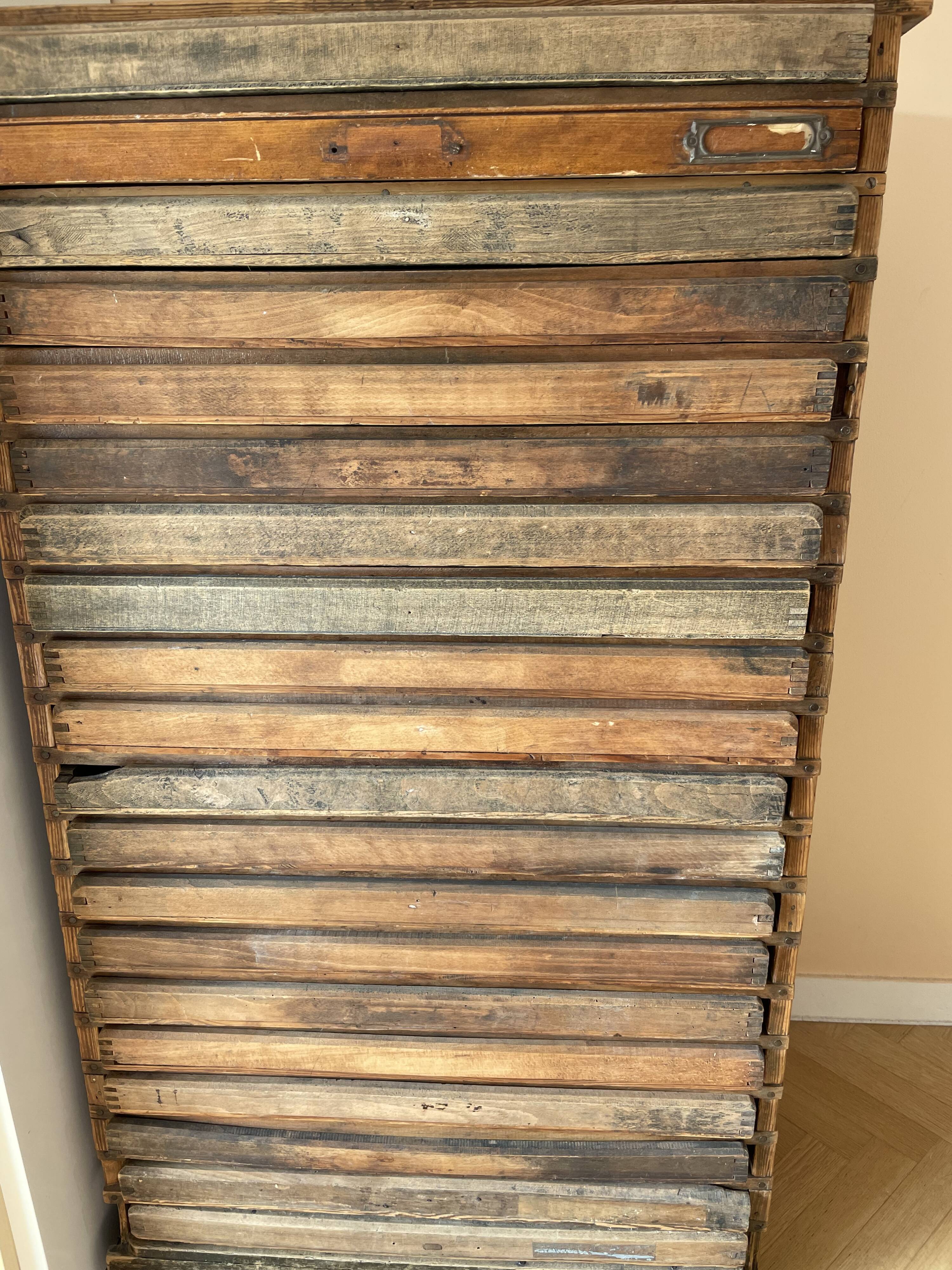 Printing furniture with 20 drawers