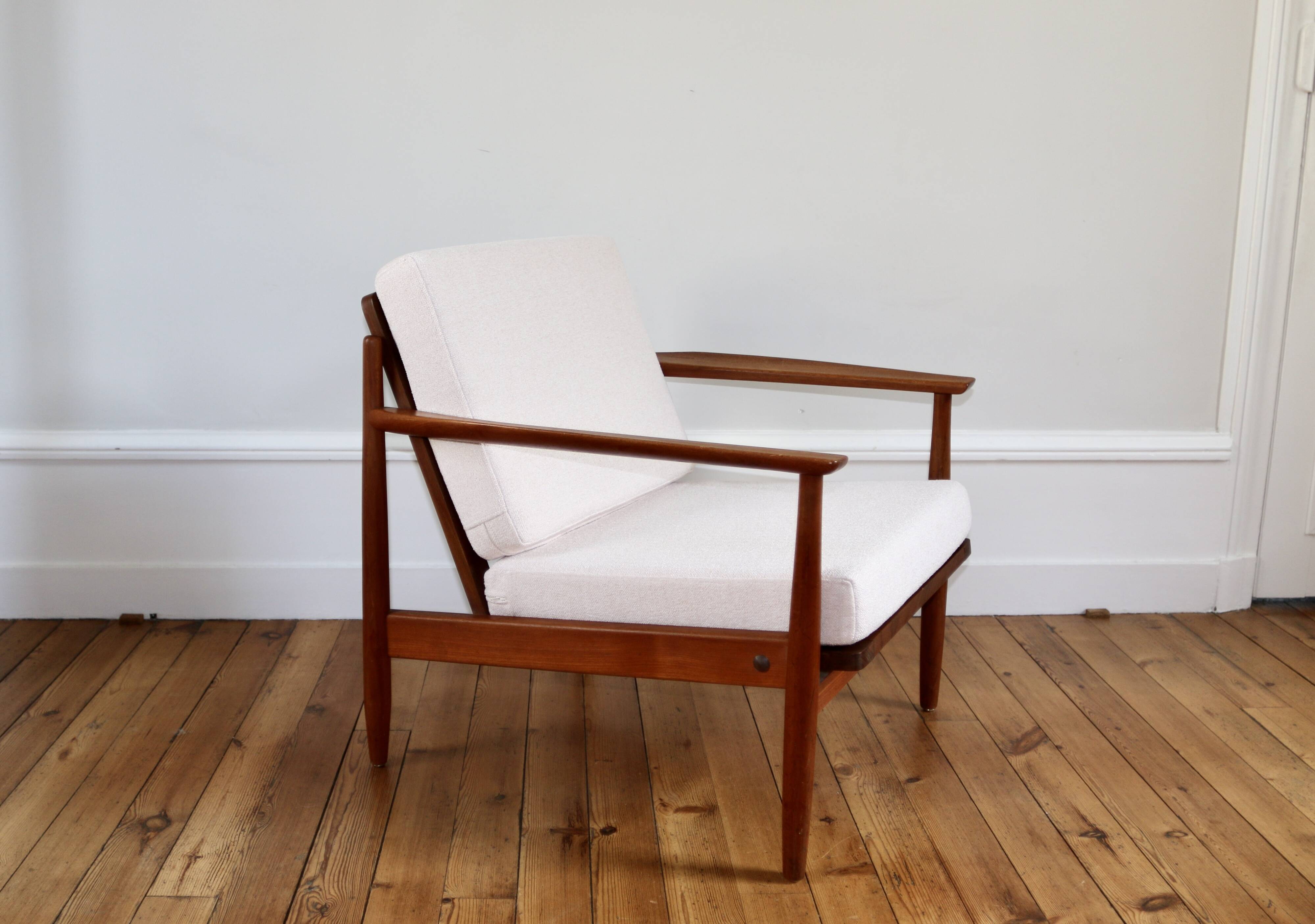 Vintage Scandinavian teak armchair, 1960