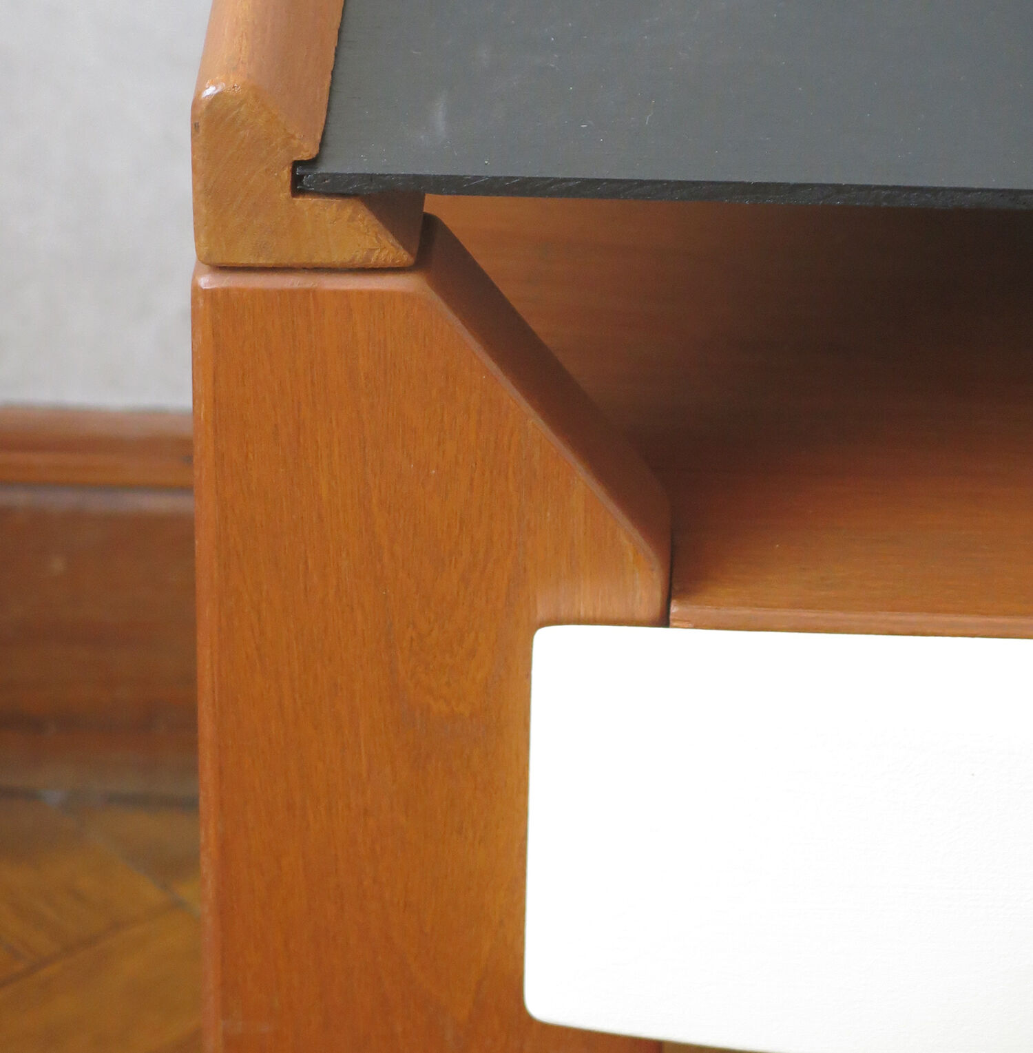 Pair of bedside tables
