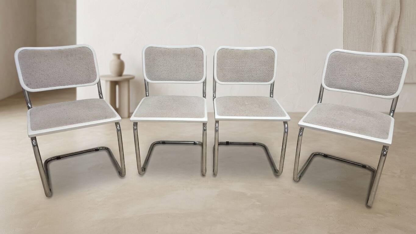 Set of 4 Marcel Breuer tubular chairs, mid-century modern Bauhaus chrome cantilever dining chairs, 20th century