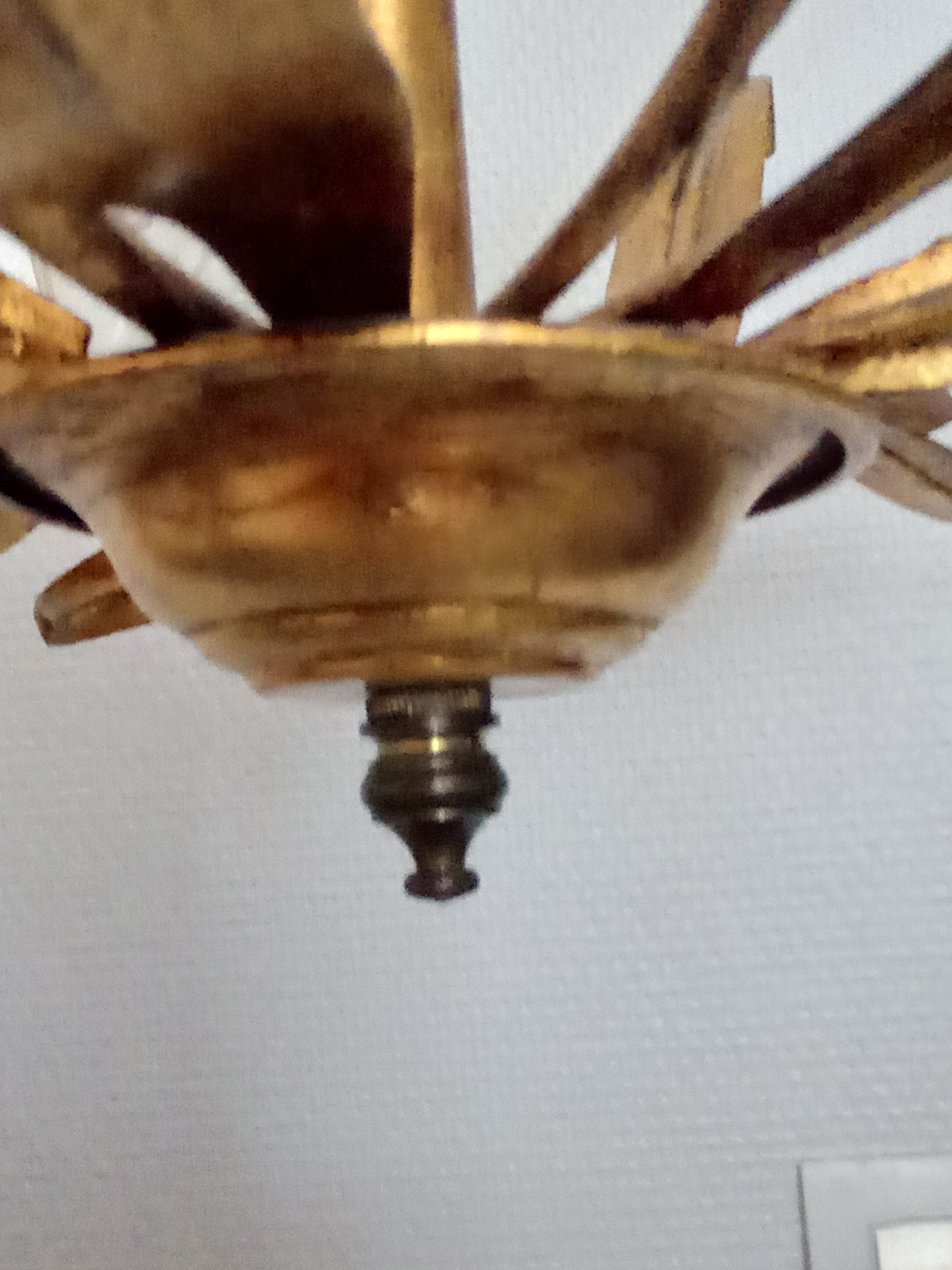 Lustre métal doré