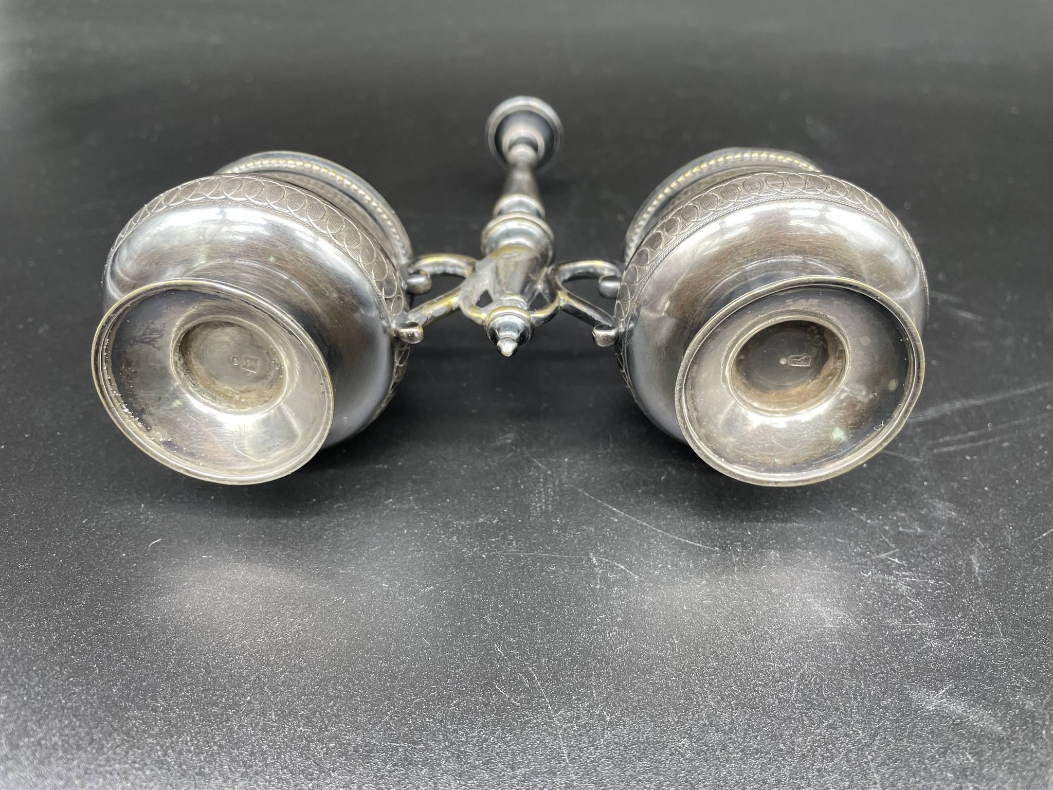 Double salt dish, silver metal, round base, socket, engraved decor, table decoration, chic, hallmark