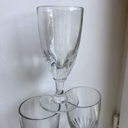 Lot de 6 verres à vin / absinthe xxème
