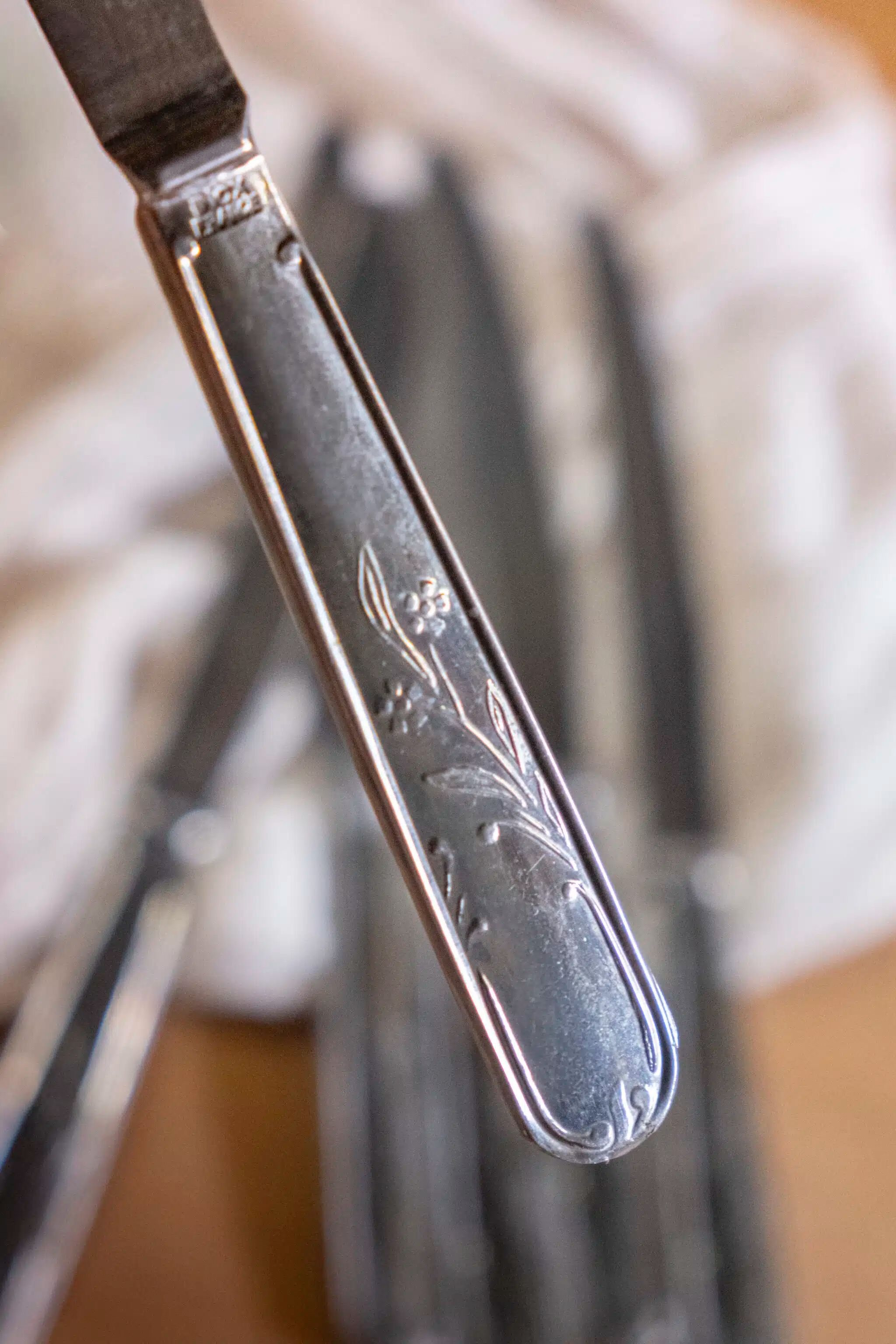 Set of 6 metal knives "André"