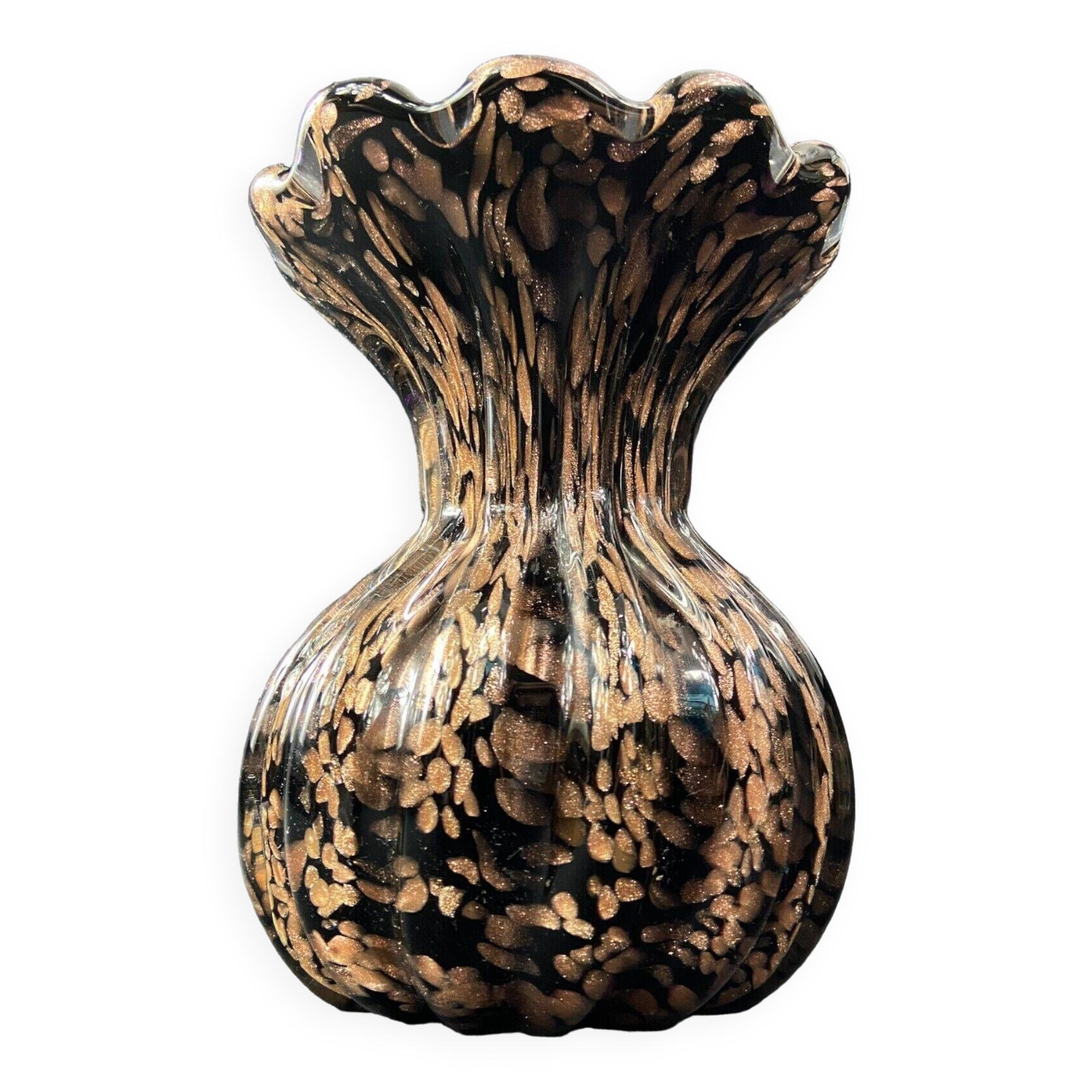 Vase signed in Murano Venice crystal with gold inclusion on a black background