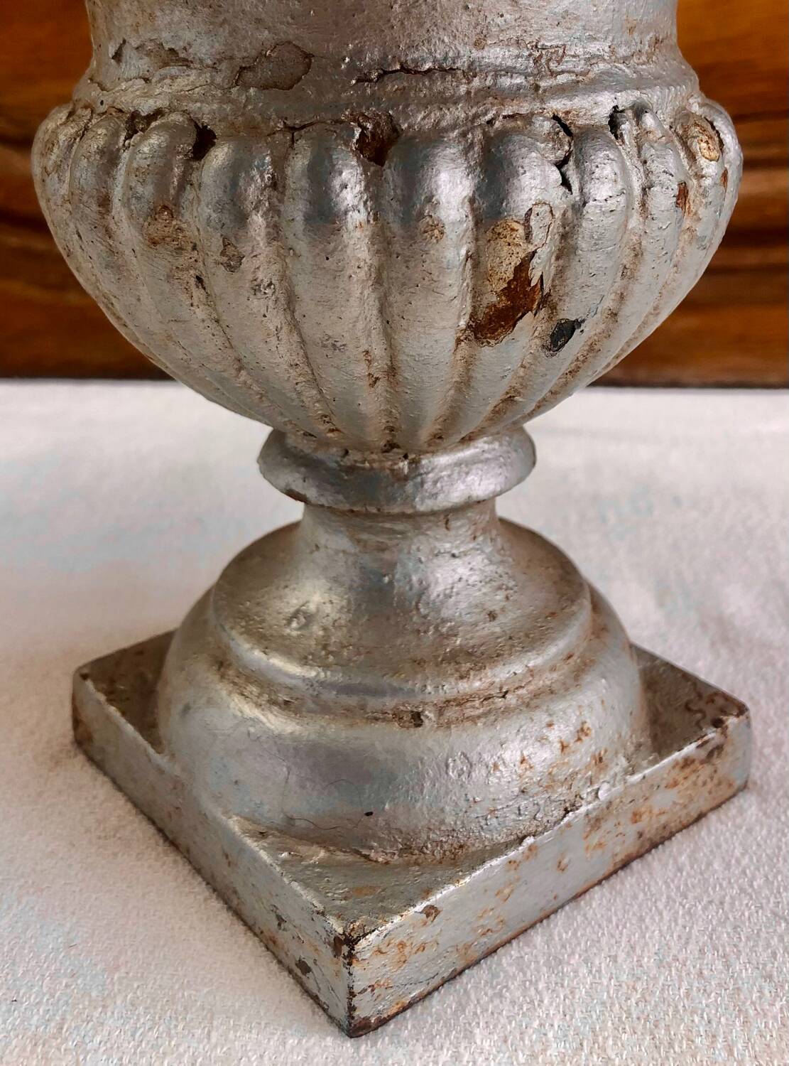 Medici vase cast iron 19th century