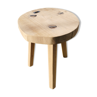 Tabouret tripode en frêne