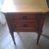 Anncian bedside table