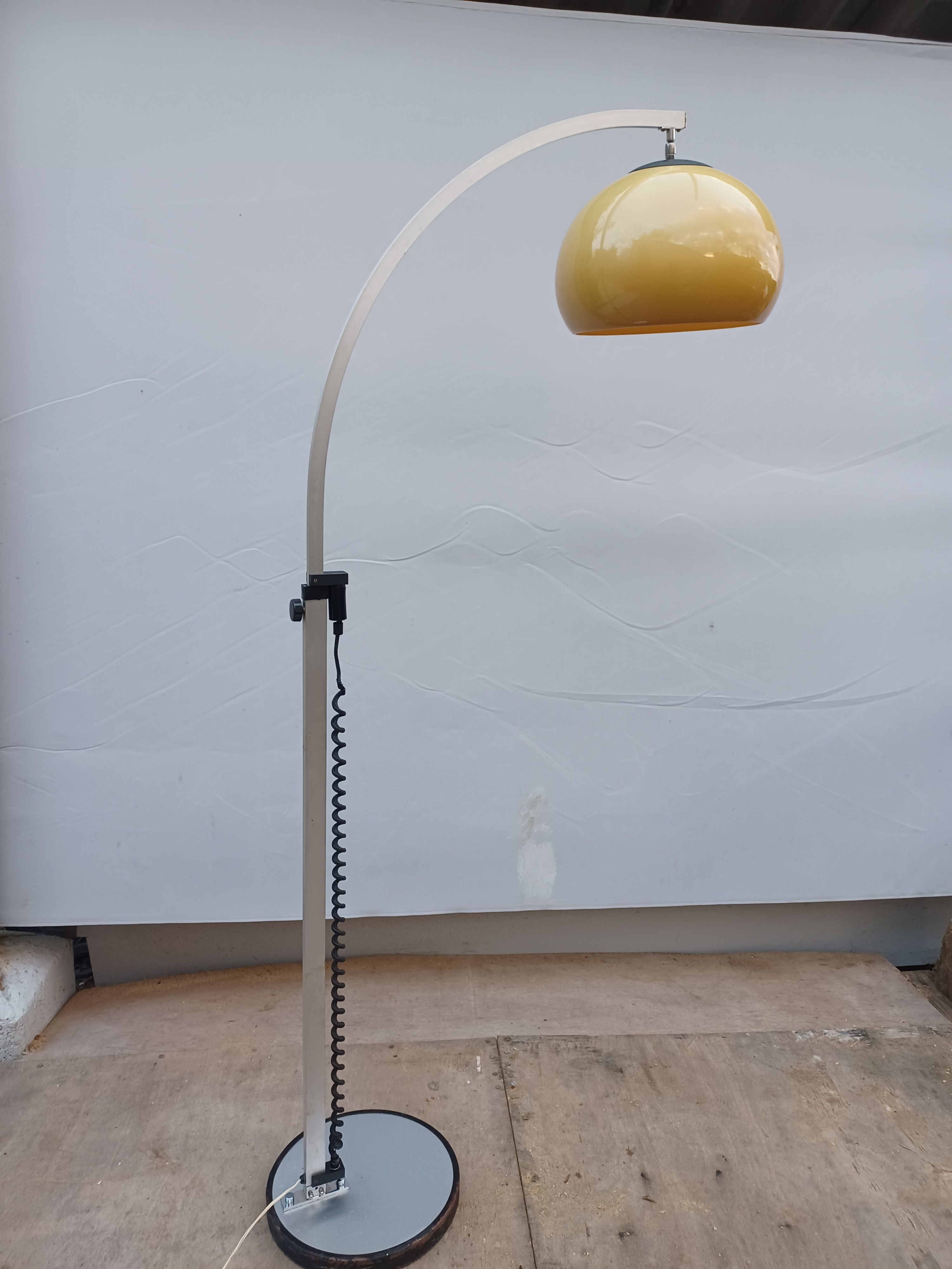 Vintage height adjustable arch floor lamp 1960s-70s