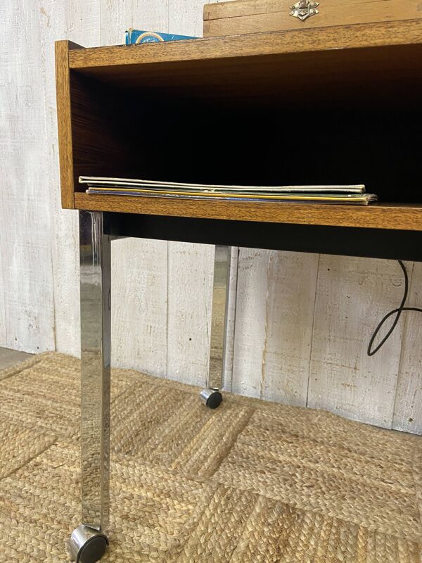 Guéridon moderniste