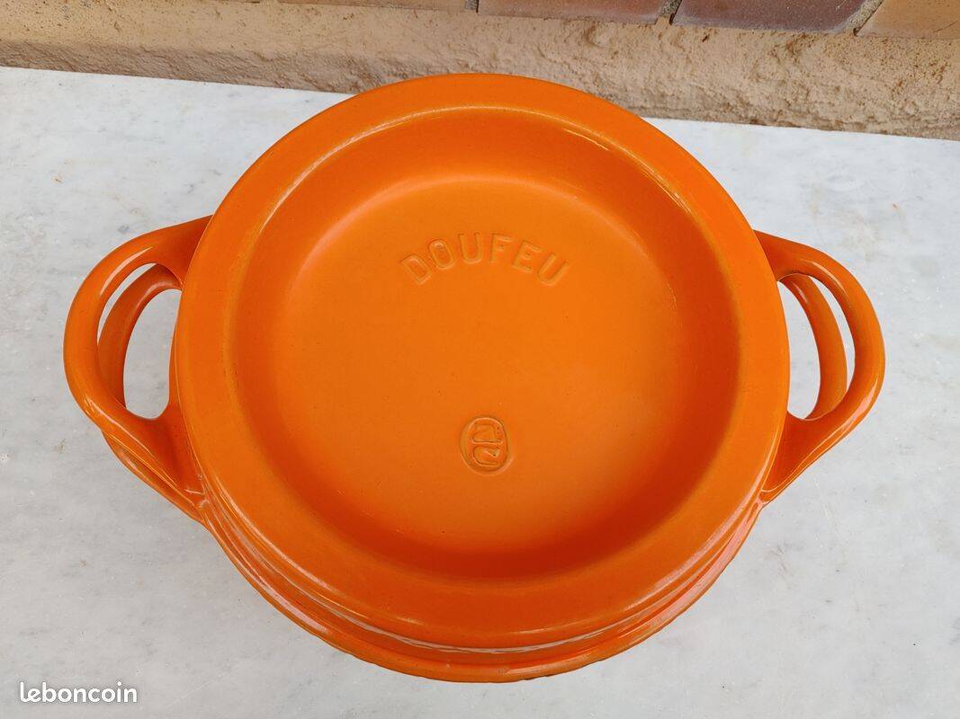 Cocotte En Fonte émaillée Cousances N°24 - Marron - Diamètre 24 Cm