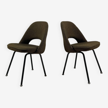 Pair of Conference Chairs by Eero Saarinen, Knoll International, 1960