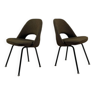 Pair of Conference Chairs by Eero Saarinen, Knoll International, 1960