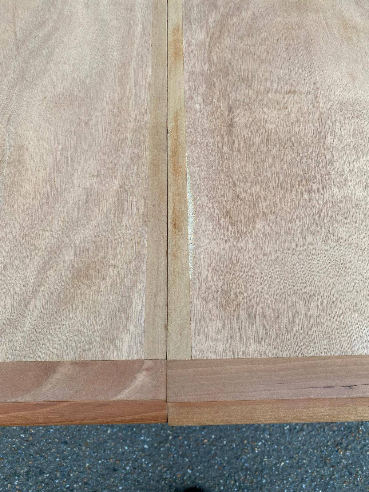 Table à manger ronde extensible à volets Louis Philippe XXème rénovée 260cm