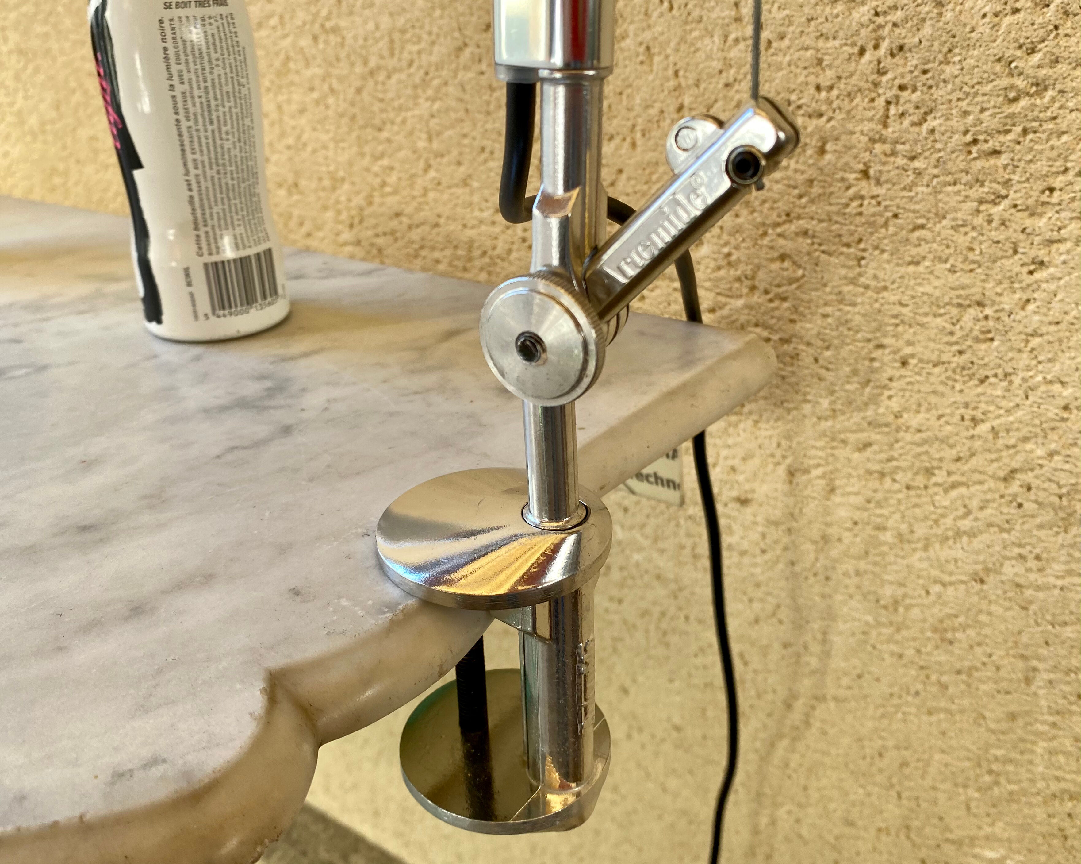 Artemide Tolomeo mini desk lamp on pliers and design Michele De Lucchi - Giancarlo Fassina