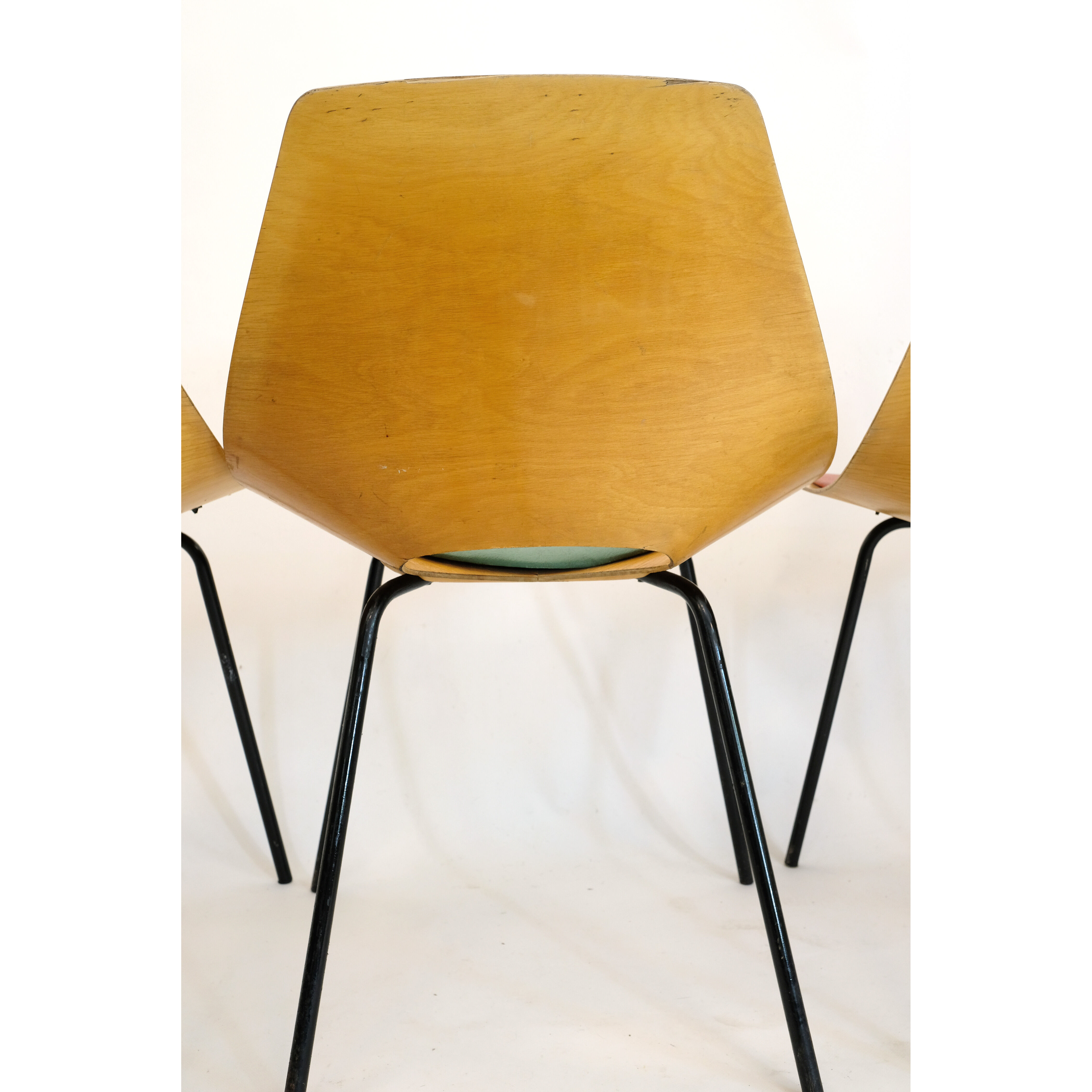 Pierre Guariche set of 6 Tonneau chairs, Steiner, 1960.