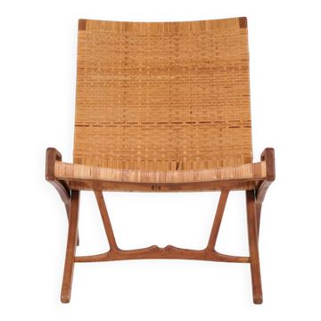 Fauteuil / chaise pliante – modèle JH 512 “La Chaise de Cheminée” – chêne patiné – osier d'origine – Hans J. Wegner – Johannes Hansen – années 1950