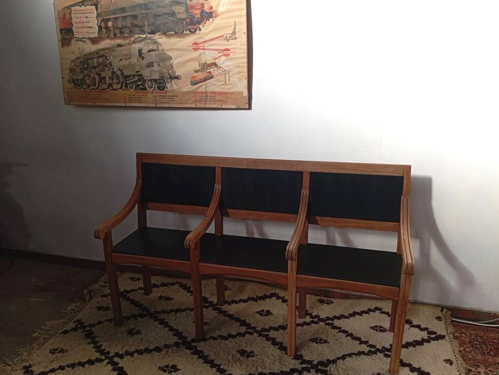 Early 20th-century solid oak bench