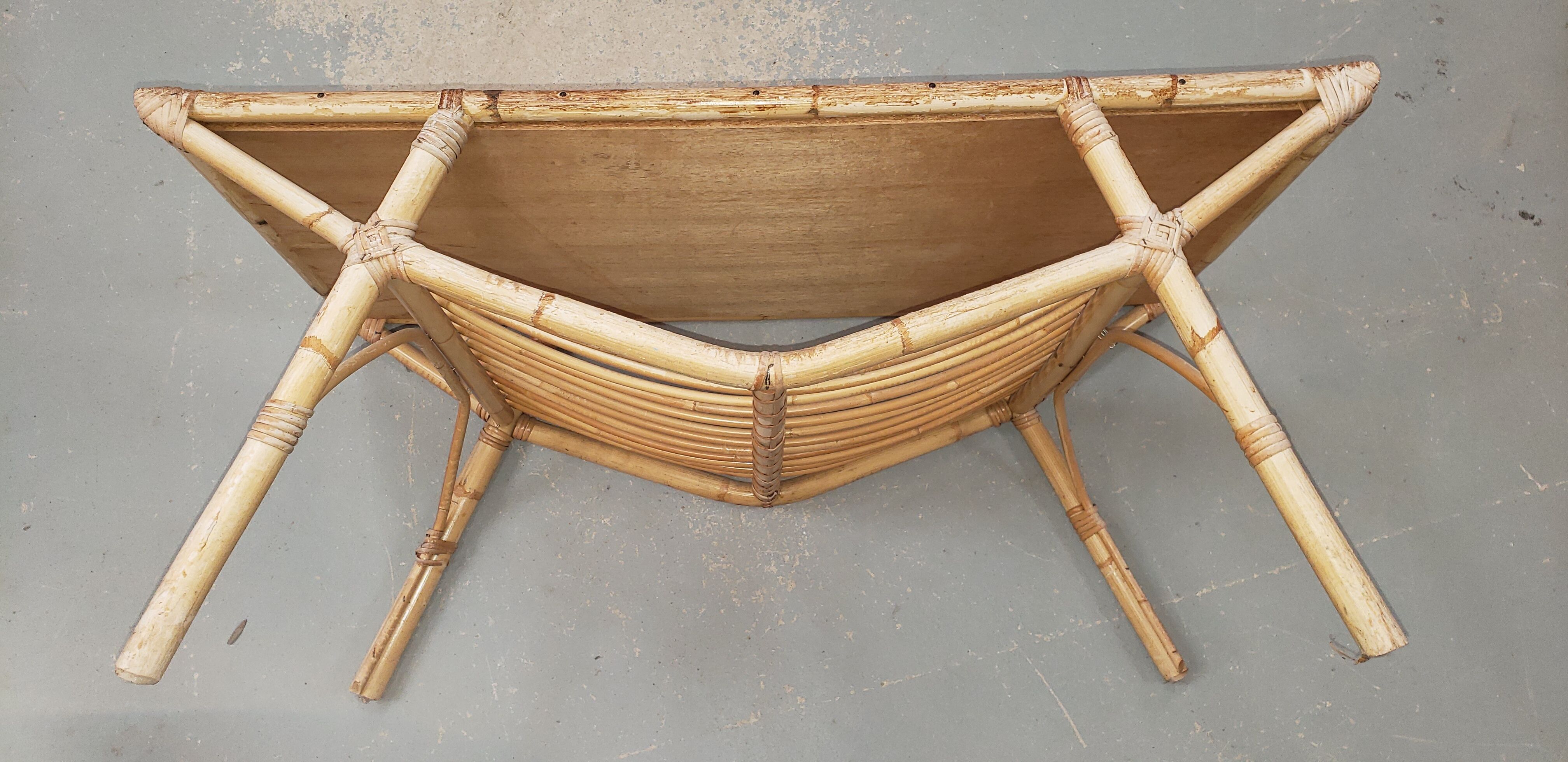 Set chairs and table bamboo and rattan year 70