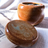 Enamelled pottery box