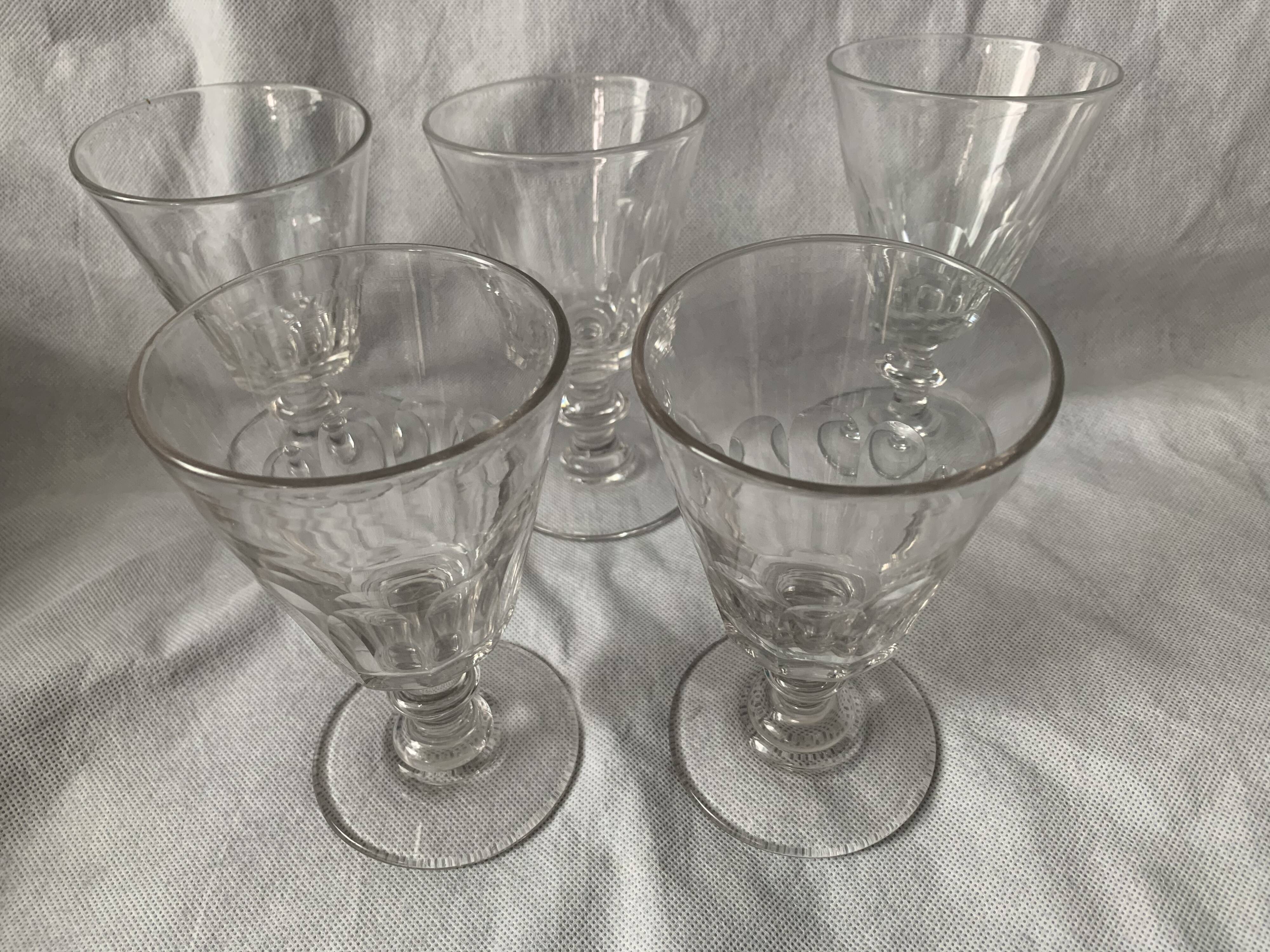 Suite of 5 old Baccarat walking glasses in crystal and glass