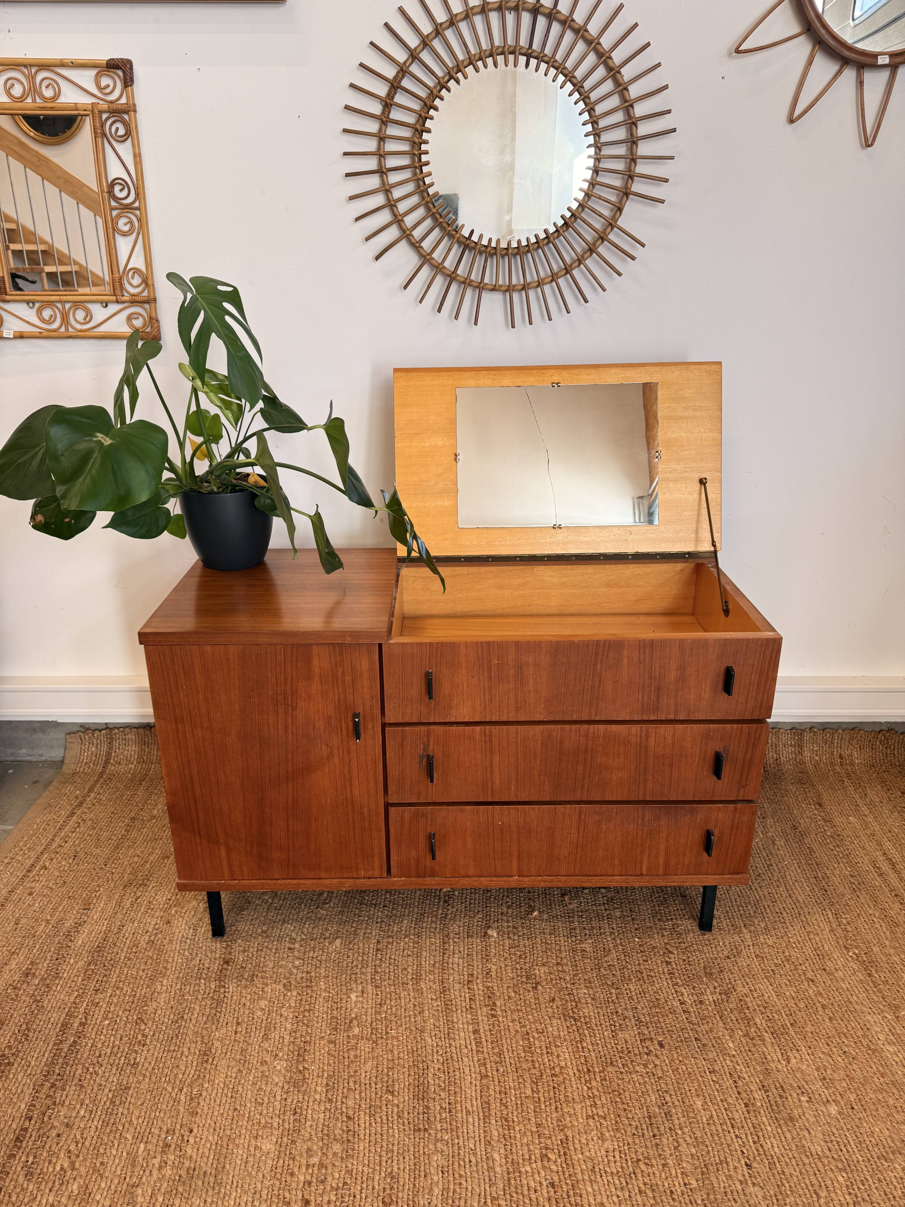 Coiffeuse de style scandinave en bois plaqué , années 70